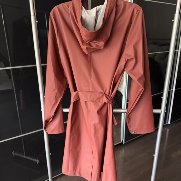 RAINS Raincoat Curve Long Belted Jacket  Maroon - Picture 5 of 14